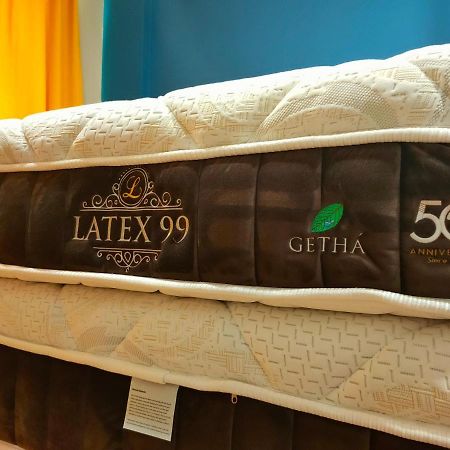 Uptown Hotel Semporna Bagian luar foto