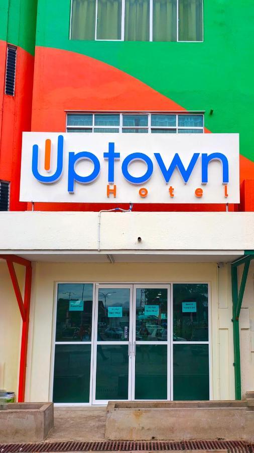 Uptown Hotel Semporna Bagian luar foto