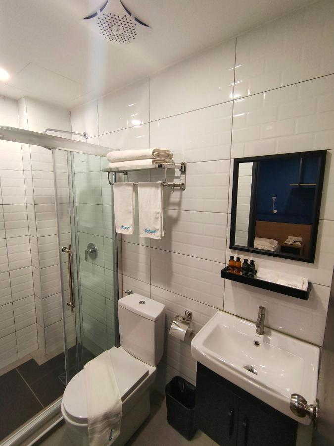 Uptown Hotel Semporna Bagian luar foto